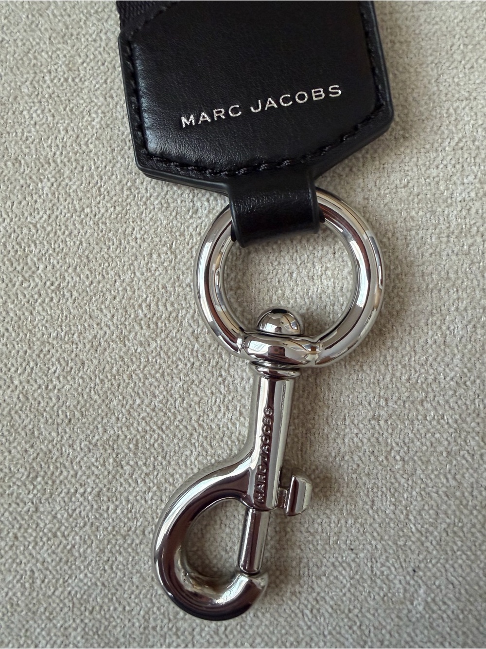 Marc Jacobs Adjustable Crossbody Strap - Picture 5 of 7